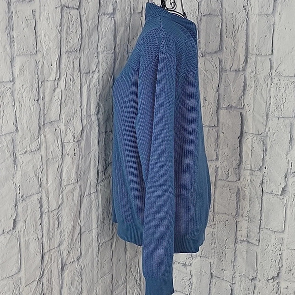**DRAWBRIDGE Blue Crew Neck Sweater Large‎ - Picture 3 of 5
